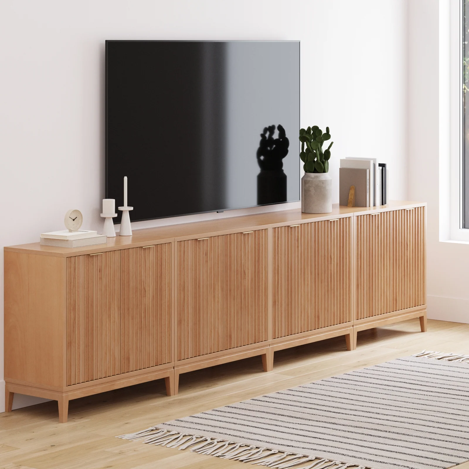 Console para TV até 100" com Portas Caneladas em Pinus Quente